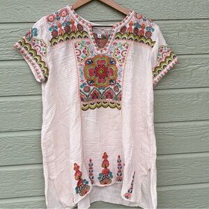 Johnny Was Tamia Boho Embroidered Top. Size Medium.